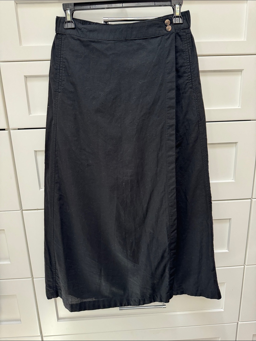 Classic Black Midi Skirt with Side Button Detail - Picture 6 of 6